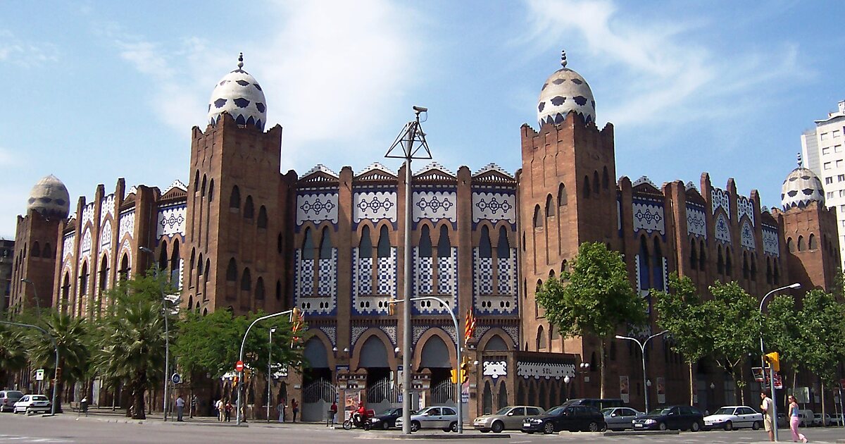 Praça de Touros Monumental em Barcelona, Espanha | Tripomatic