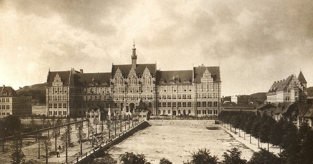 Technische Universität Danzig in Pommern, Polen Tripomatic