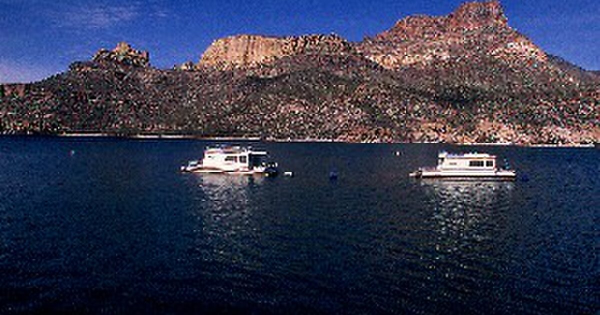 Apache Lake in Arizona, USA Sygic Travel