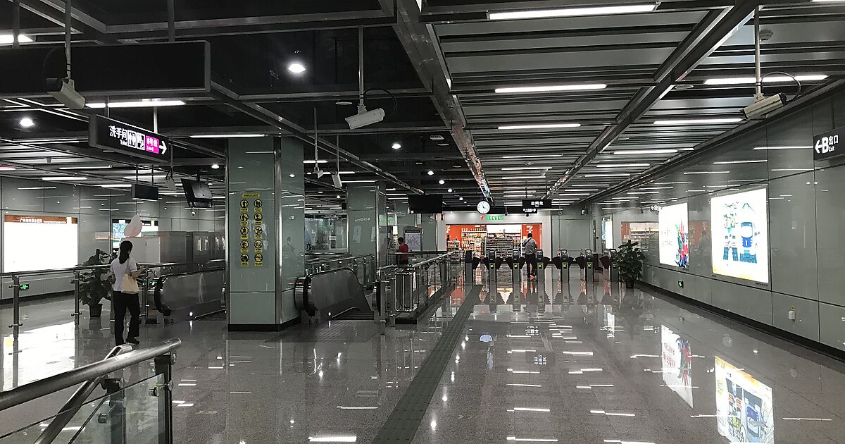 Longdong station (Guangzhou Metro) - Wikipedia