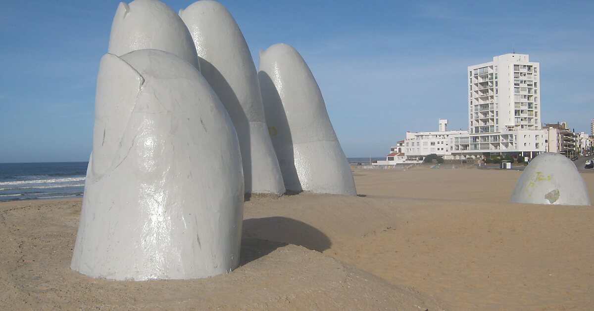 The Hand in Punta del Este, Uruguay | Tripomatic