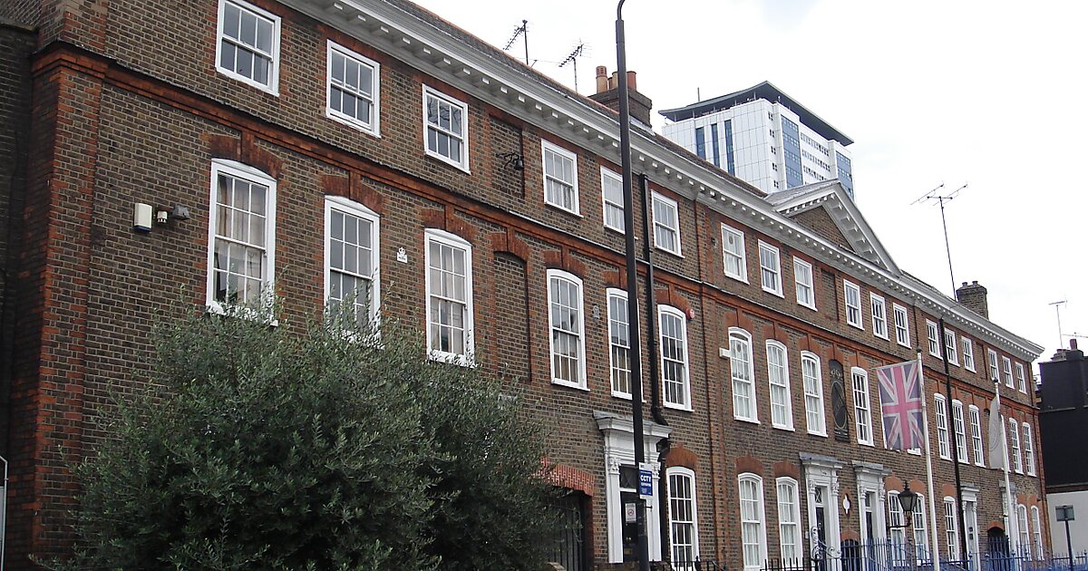 Уэст-хилл в севеноуксе. Уондсуэрт (боро лондона). Wandsworth. Wandsworth recovery centre,. Уондсуэрт.