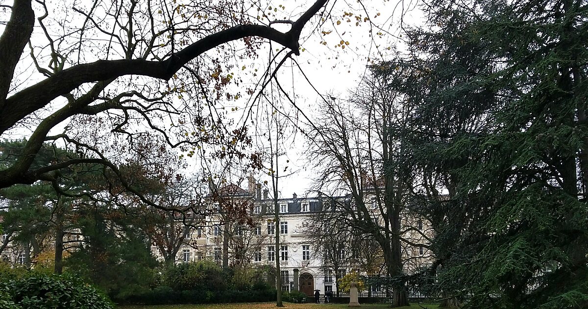 Lycée Montaigne in 6th arrondissement of Paris | Tripomatic
