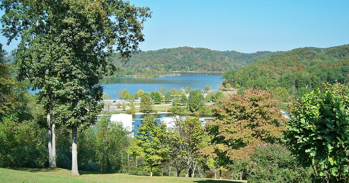 Paintsville Lake in Kentucky | Tripomatic