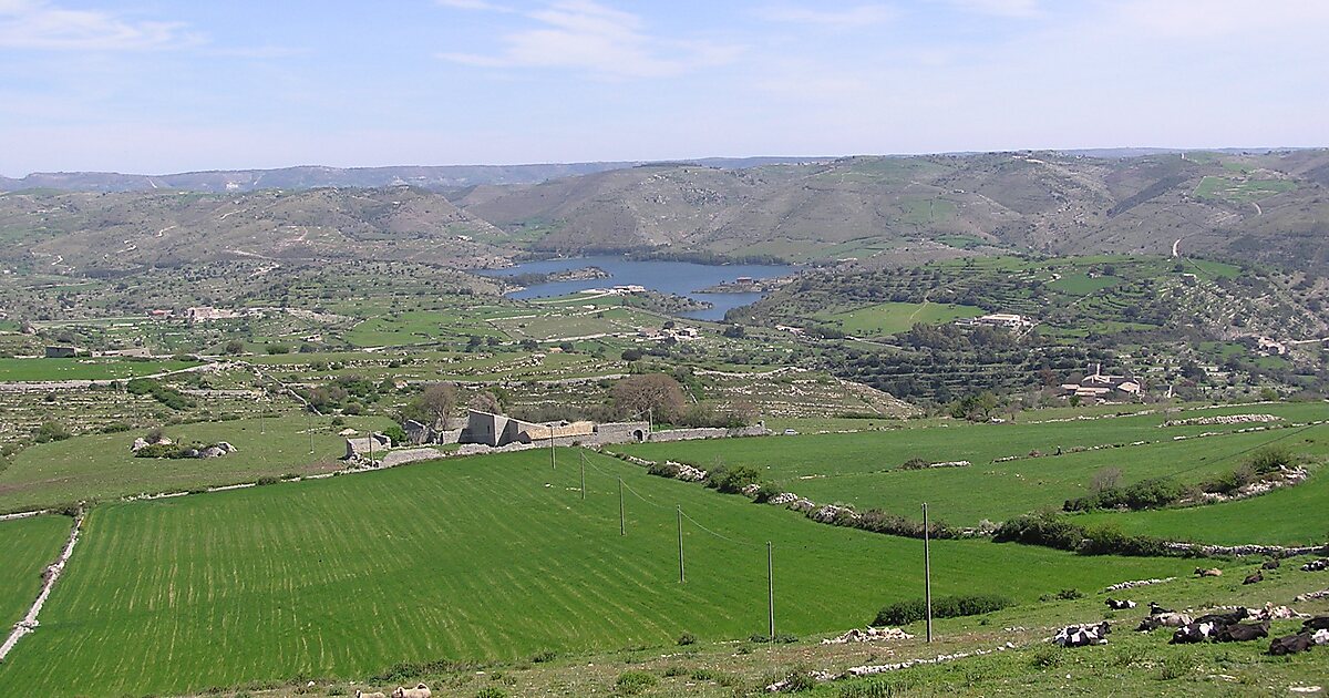 Lago di Santa Rosalia in Ragusa, Italy Sygic Travel
