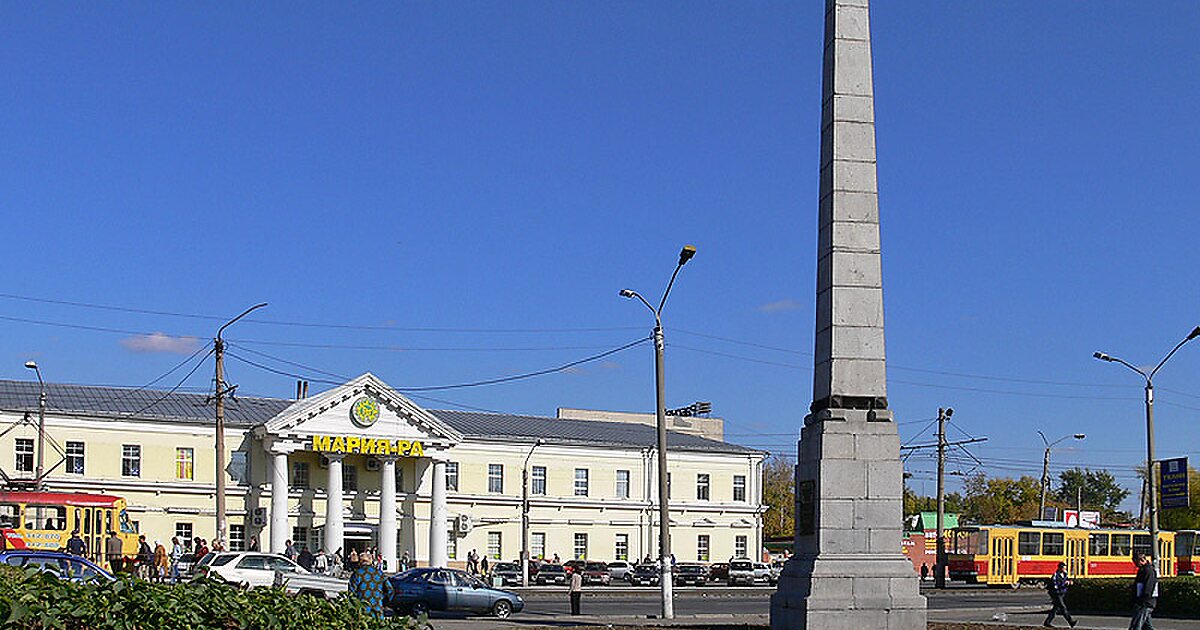 Обелиск на демидовской площади. Обелиск демидовский барнаул. Обелиск на демидовской площади. Памятники барнаула демидовский. Обелиск на демидовской площади.
