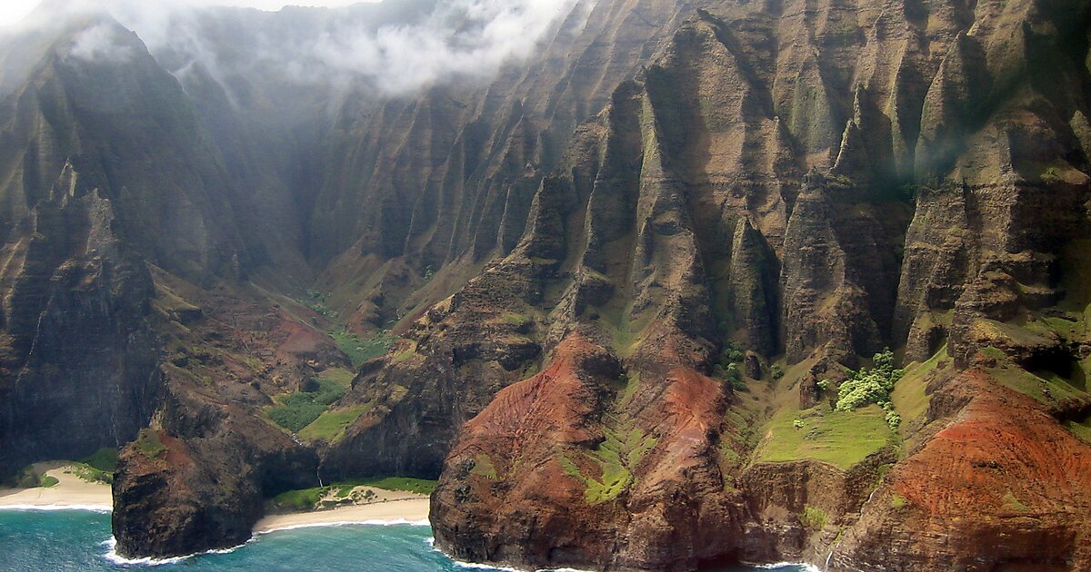 Nā Pali Coast State Park in North America | Tripomatic