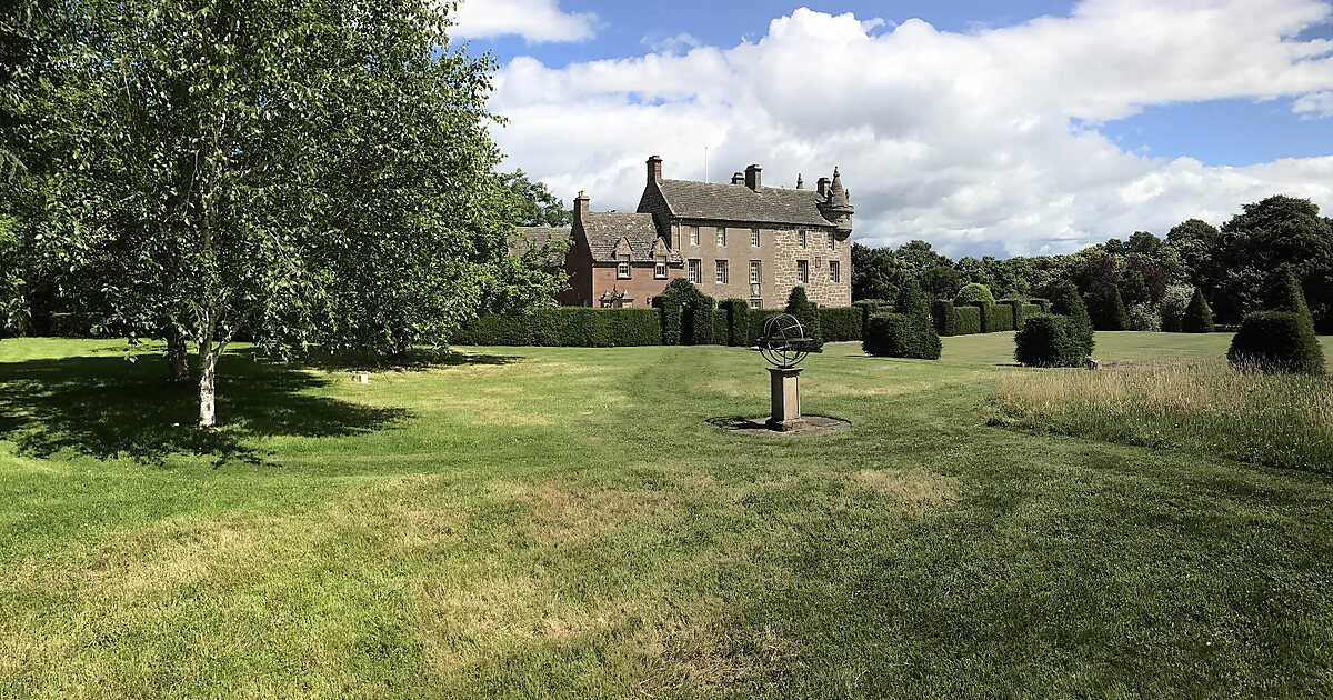 Gardyne Castle in Mains of Gardyne, UK | Tripomatic