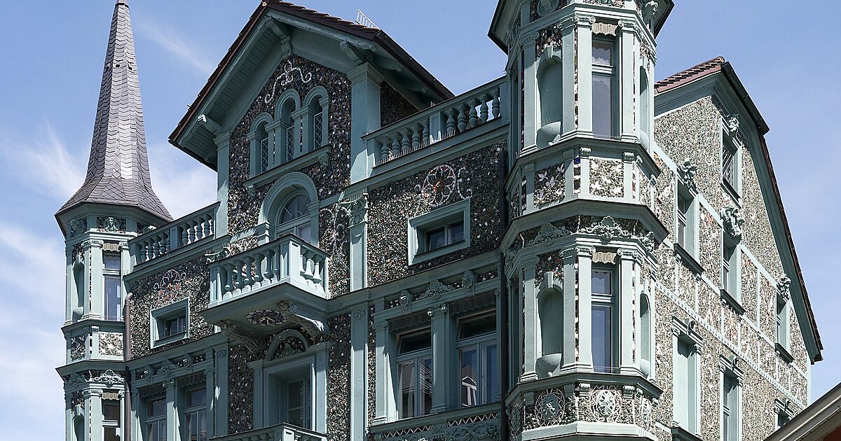 Glasscherbenvilla in Bayern, Deutschland | Tripomatic