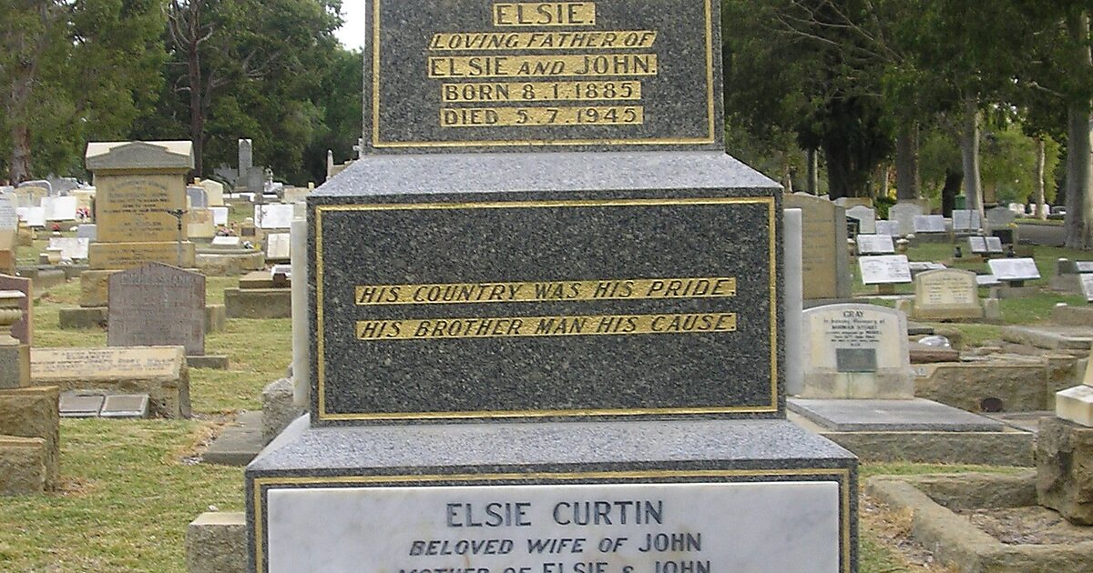 Karrakatta Cemetery in Western Australia | Tripomatic