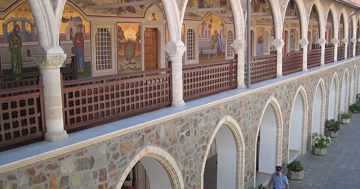 Monasterio de Kikkos en Kykkos, Chipre Tripomatic