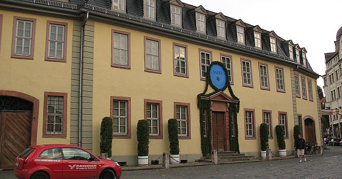 Goethe deutschland. Дом-музей гёте (Веймар). Дом Гете в Веймаре. Музей гёте Дюссельдорф. Национальный музей Гете.