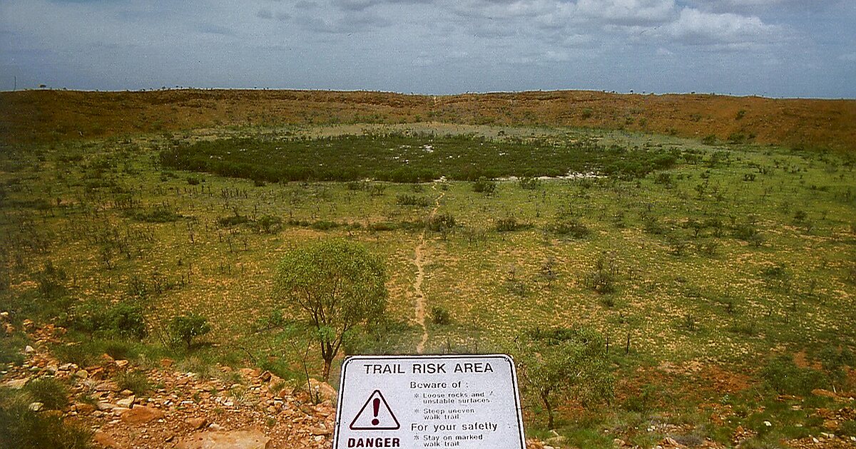 Wolfe Creek Meteorite Crater In Western Australia Australien Sygic Travel