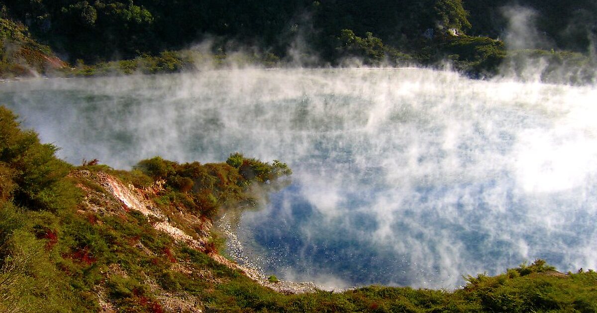 Frying Pan Lake in Bay of Plenty, New Zealand Sygic Travel