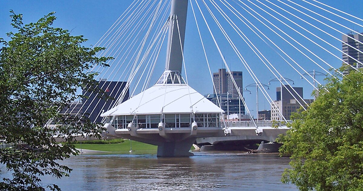 Esplanade Riel in Winnipeg, Canada | Tripomatic