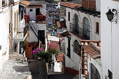 Taxco Printable Tourist Map | Tripomatic