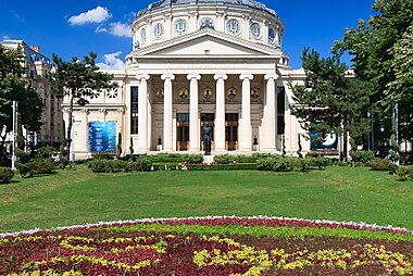 bucharest travel guide pdf