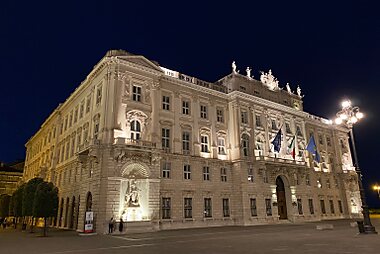 trieste tourist map