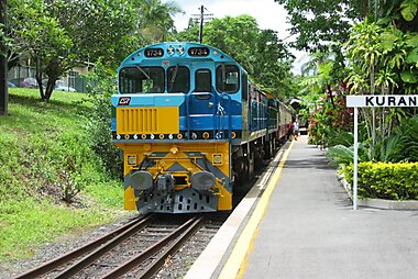 tourist map of cairns