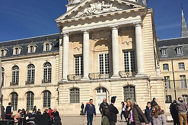 tourist map of dijon france