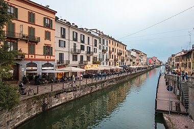 map of milan with tourist attractions