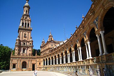 seville tourist guide pdf