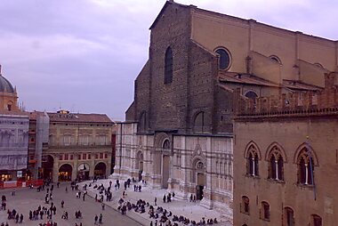 tourist map of bologna italy