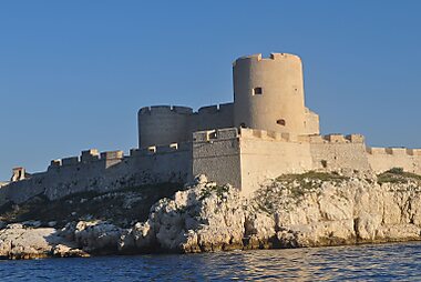 marseille france tourist map