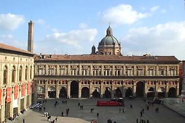 tourist map of bologna italy