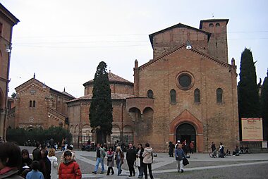 tourist map of bologna italy