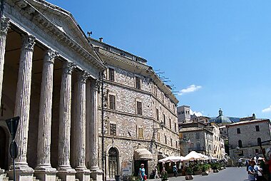 assisi tourist map