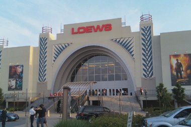 AMC Houston 8