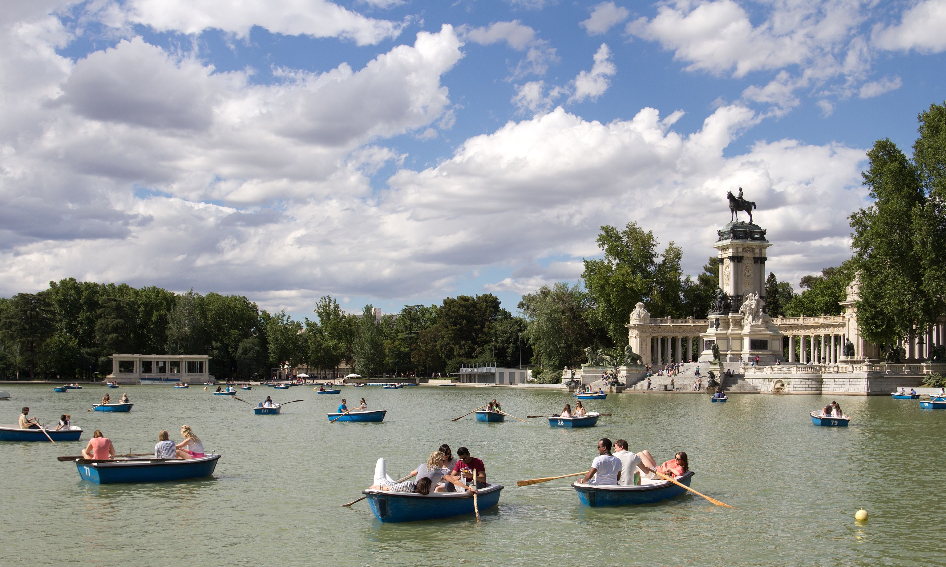 El Retiro Park