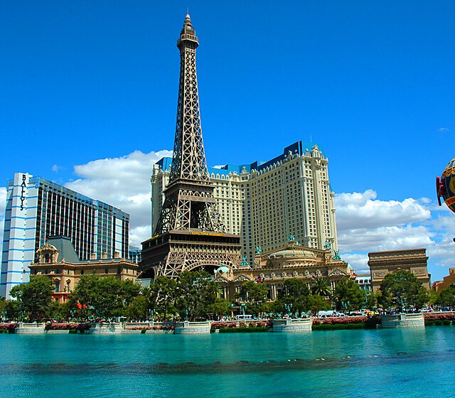 Tour Eiffel à Las Vegas : Nuit : Las Vegas : Nevada : Parcs nationaux de  l'Ouest américain 