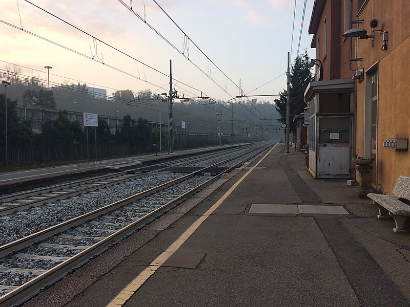 Carimate railway station