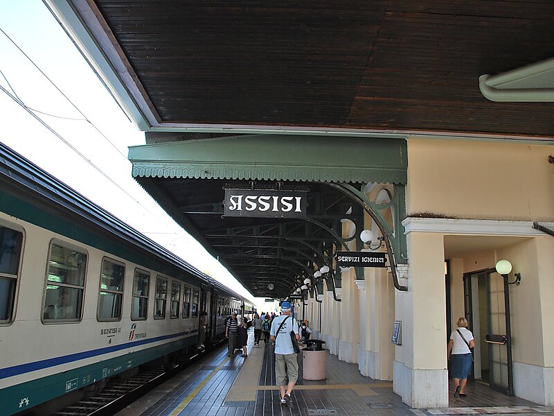 Assisi railway station