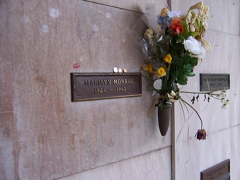 Pierce Brothers Westwood Village Memorial Park and Mortuary in Westwood