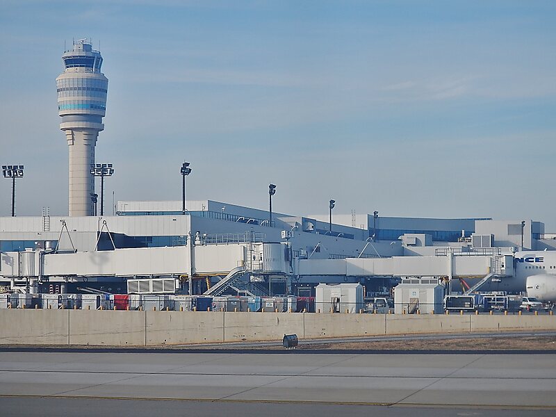 哈茨菲尔德-杰克逊亚特兰大国际机场