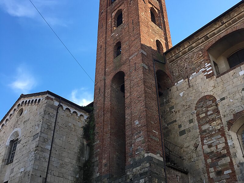 Church of San Romano in Lucca, Italy | Sygic Travel