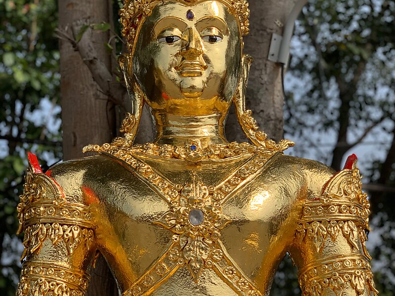 Wat Phratat Doikham