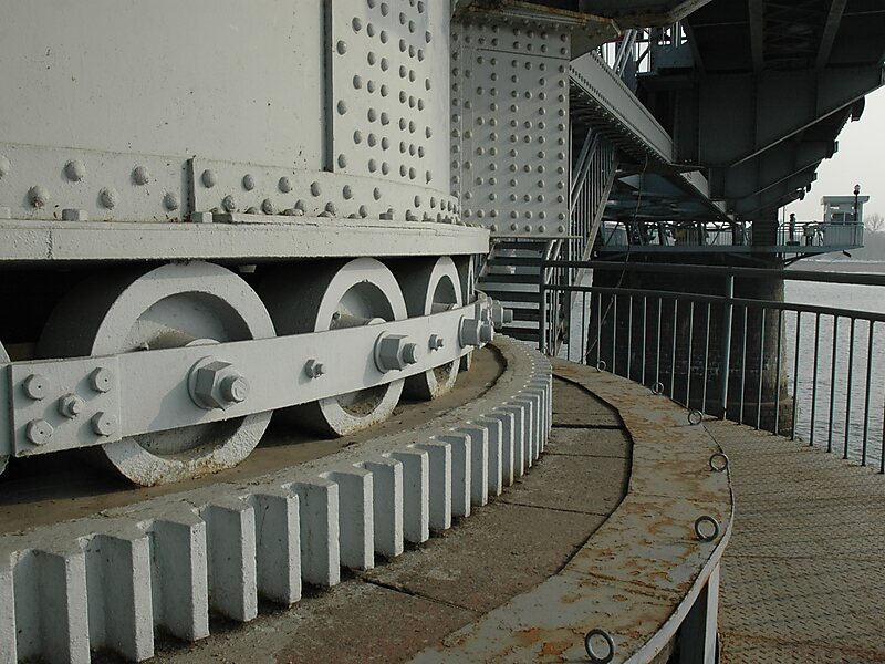 Amnok(Yalu) River Broken Bridge