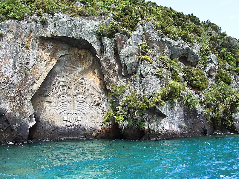 Mine Bay Māori Rock Carvings