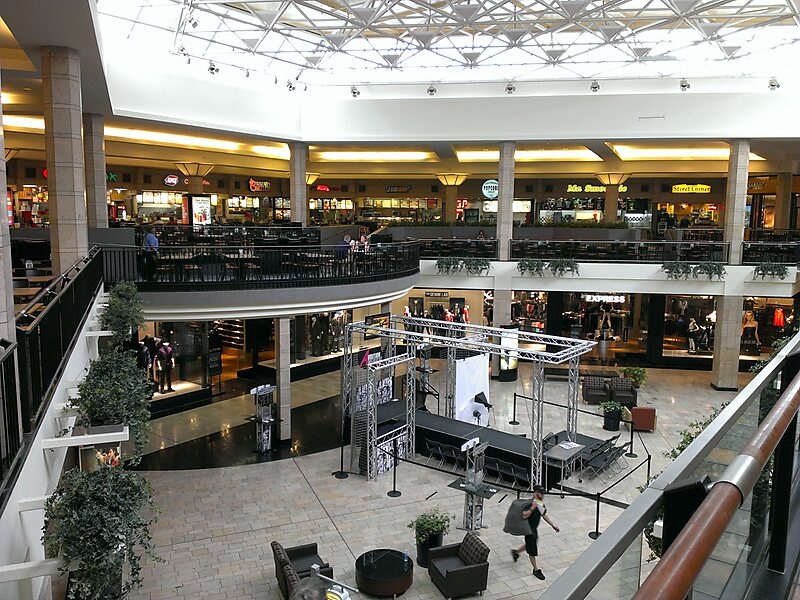 Ross Park Mall in Ross Township, United States Sygic Travel