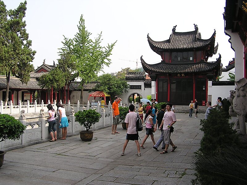 Kaiyuan Temples