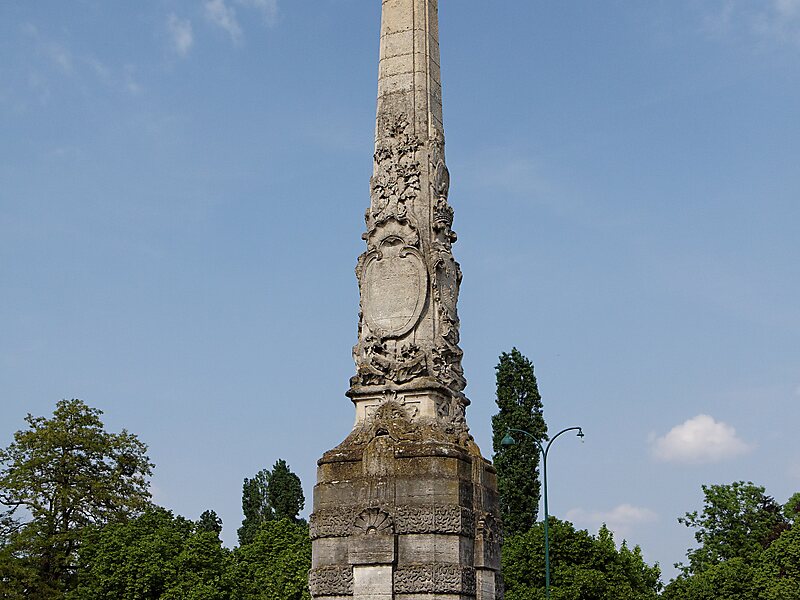 Pyramide du bois de Vincennes