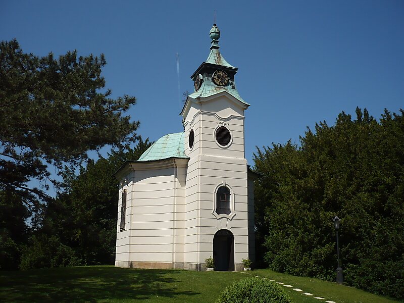 Карлова Коруна