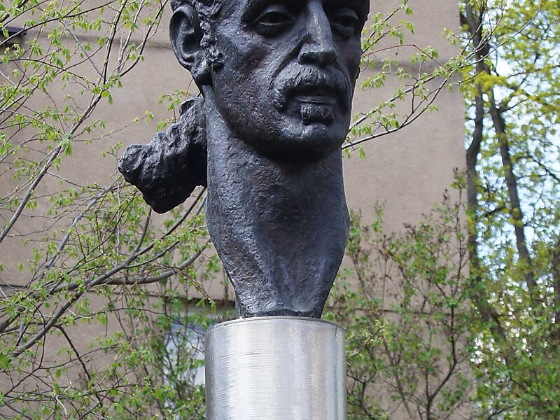 Frank Zappa Memorial