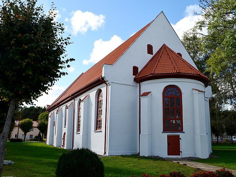 Dawny kościół luterański w Kintach