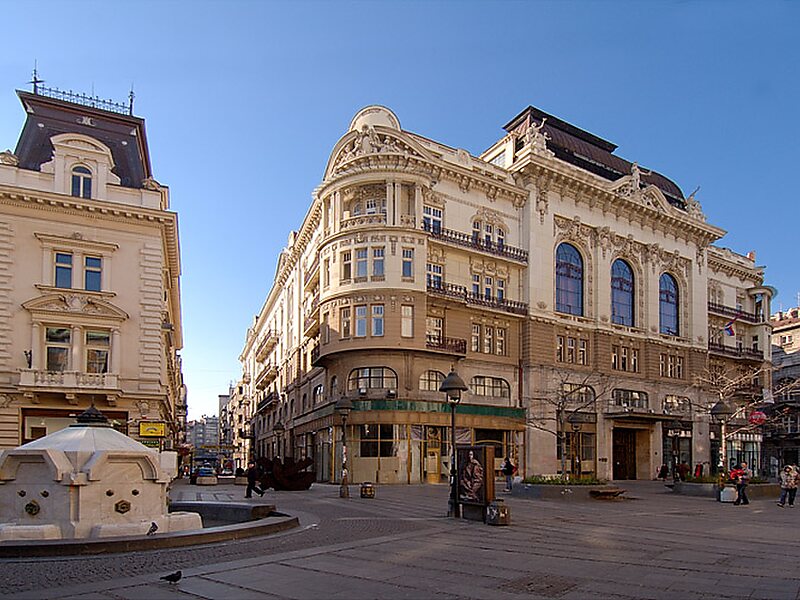 tourist info point knez mihailova