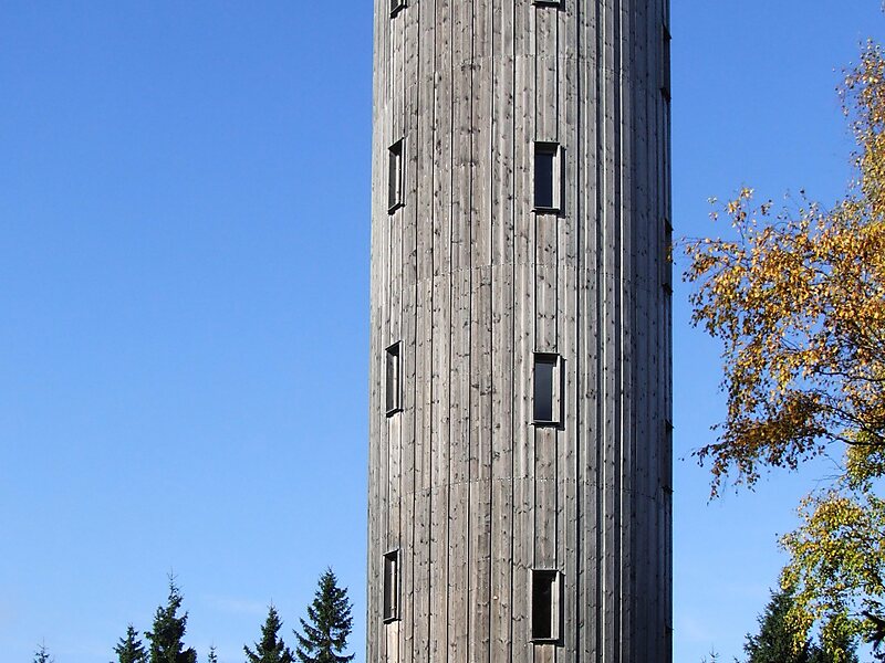 Wieża widokowa i schronisko na Borówkowej